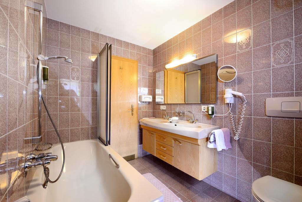 Bacher Aparthotel Valdaora di Sopra